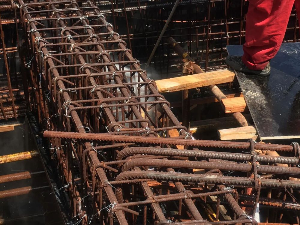 工地鋼筋生銹怎么辦？